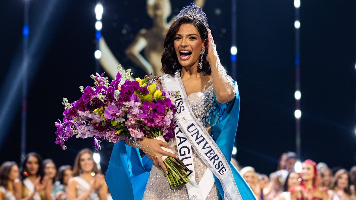 Novou Miss Universe je brunetka s mikádem z Nikaraguy! Češka ani plus-size kráska z Nepálu neuspěly